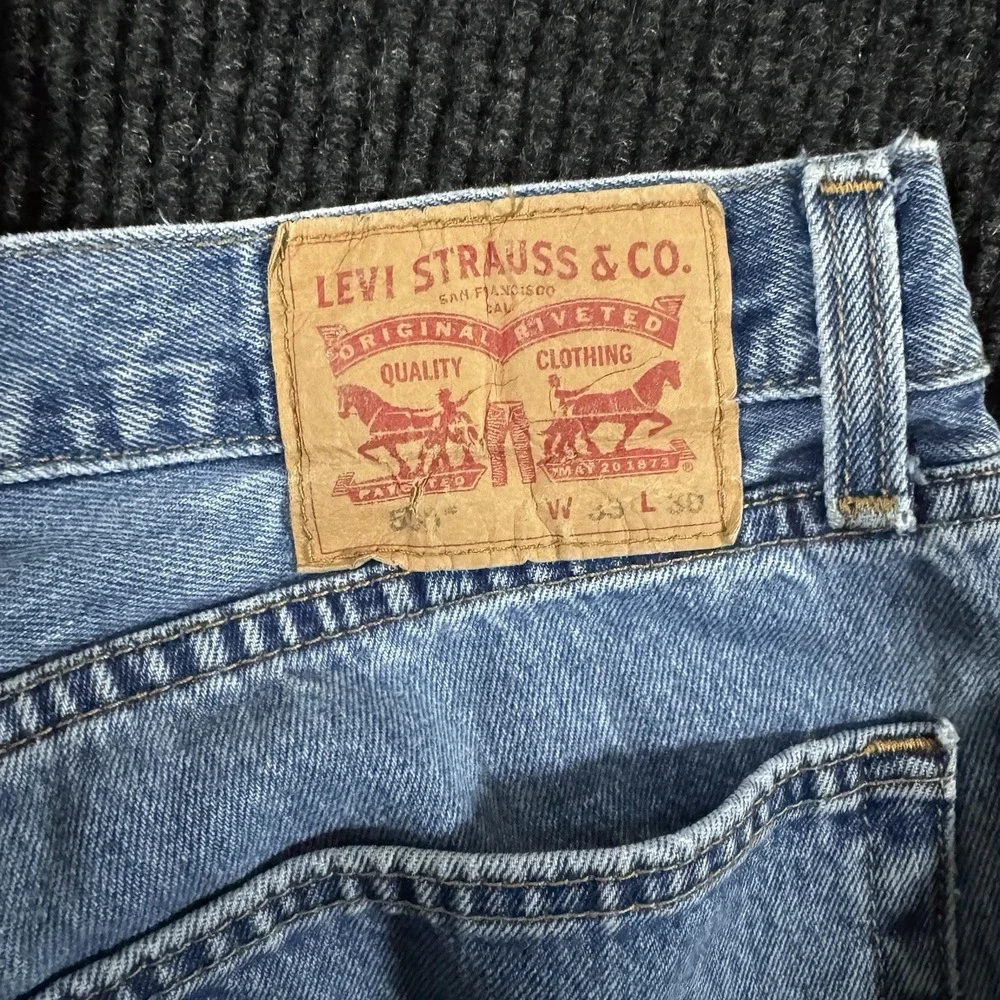 Levi's 505 33x30 Blue Denim Men's Jeans Straight Leg Pants Medium Wash